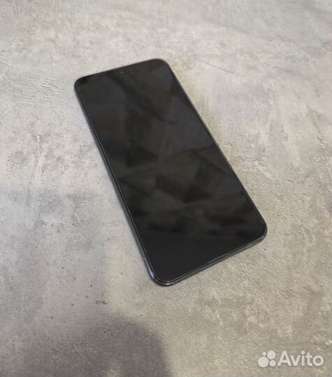 Samsung Galaxy S22, 8/128 ГБ