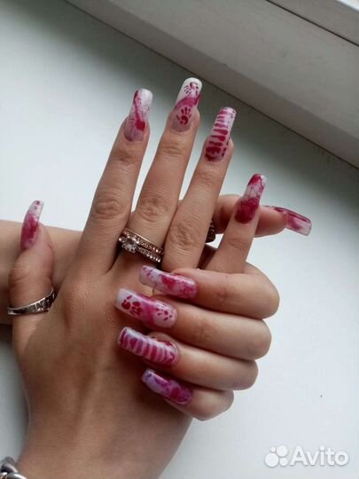 Наращивание ногтей