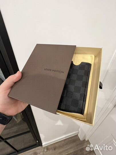 Чехол Louis Vuitton для iPhone 6/7 оригинал