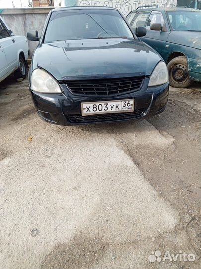 В разборе Лада Приора