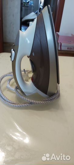 Утюг Vitek Австрия 2000w