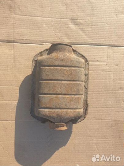 Резонатор средняя часть глушителя банки BMW E36