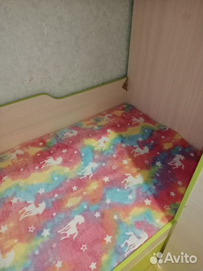 Двухъярусная кровать бу