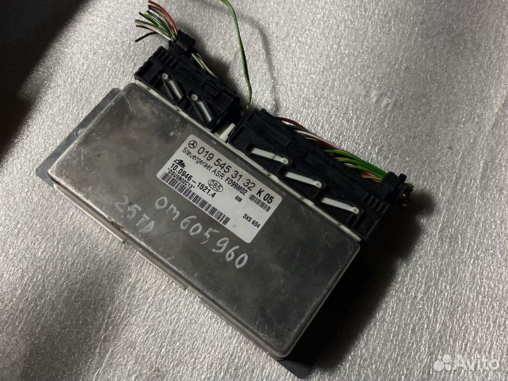 Блок управления ABS Mercedes 0195453132