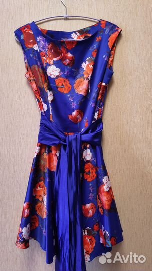 Нарядное платье