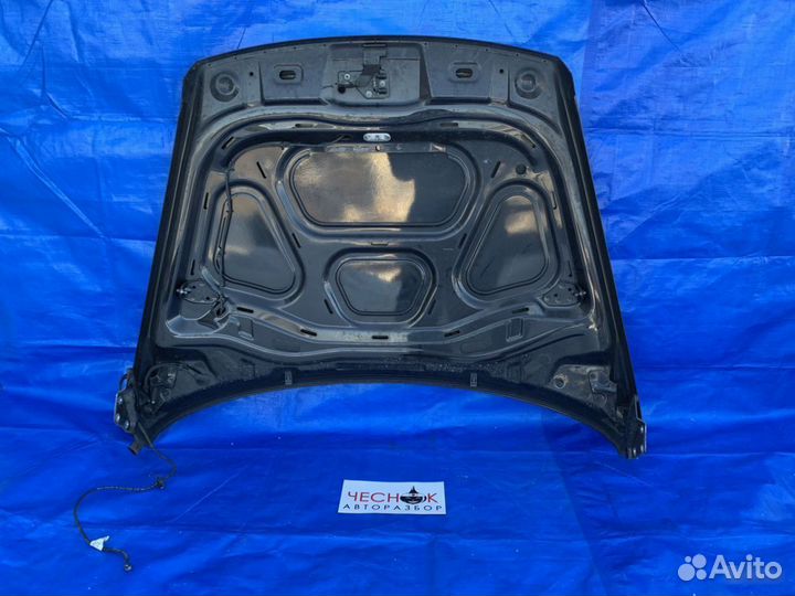 Капот черный LC9Z / Z4 Volkswagen Touareg до 2010