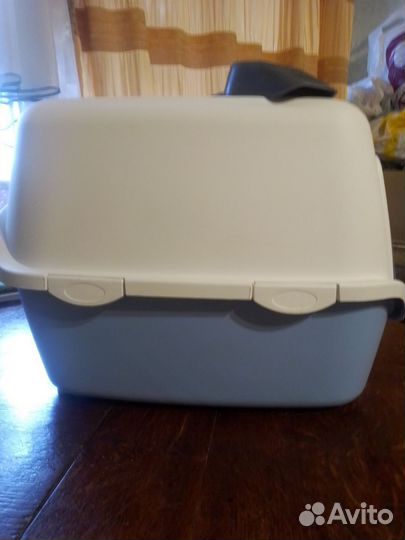 Туалет домик для кошек,большой