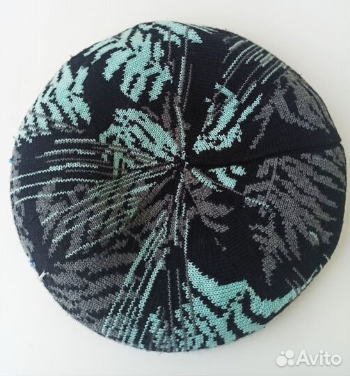 Шапка женская вязаная