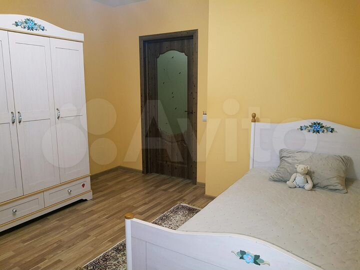 4-к. квартира, 98 м², 7/9 эт.