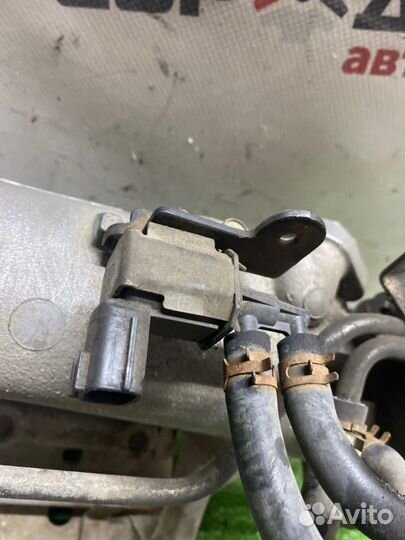 Коллектор впускной Nissan Almera N16 хетчбэк 1