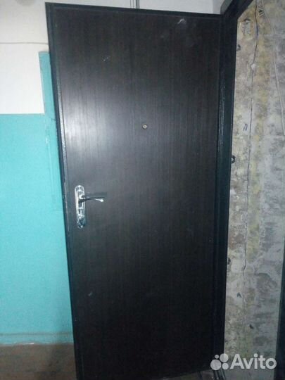 Дверь входная металлическая