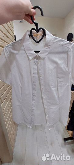 Блузки белые 44 и 46 размер