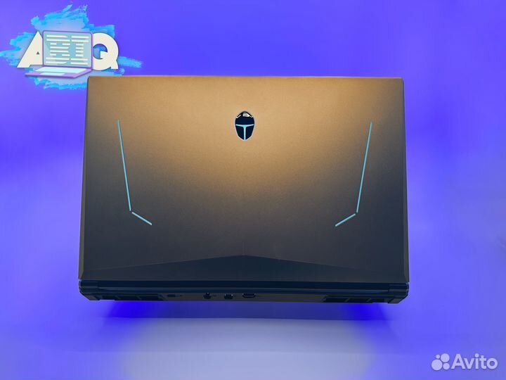 Игровые ноутбук от Abiq c гарантией, почти новые