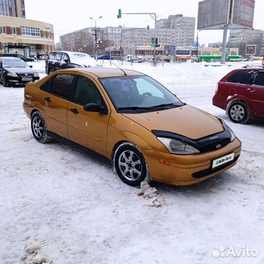 Ford Focus 2.0 AT, 2000, 236 000 км