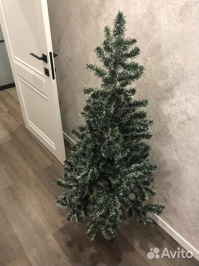 Елка искусственная заснеженная бу