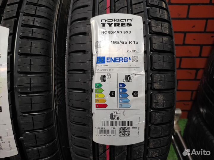 Nokian Tyres Nordman SX3 195/65 R15 91H