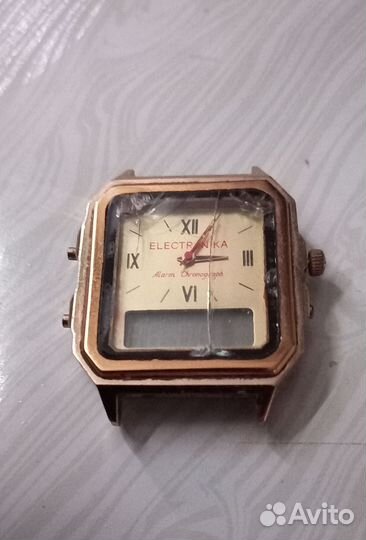 Часы Electronika Alarm Chronograph