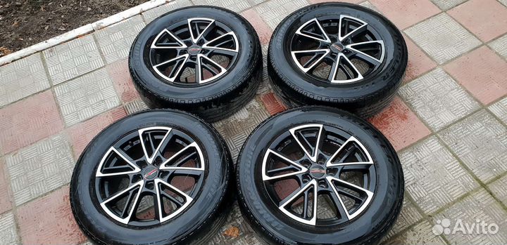 Продам диски с резиной