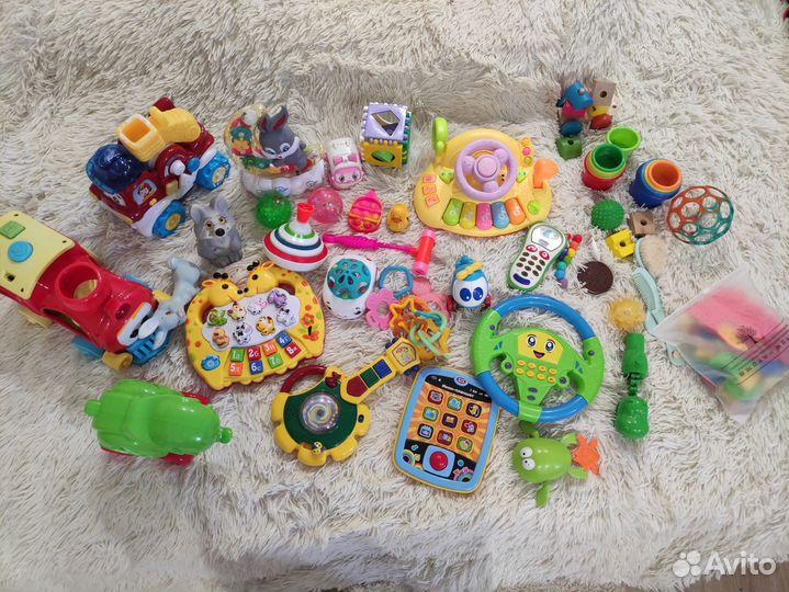 Игрушки для малышей пакетом