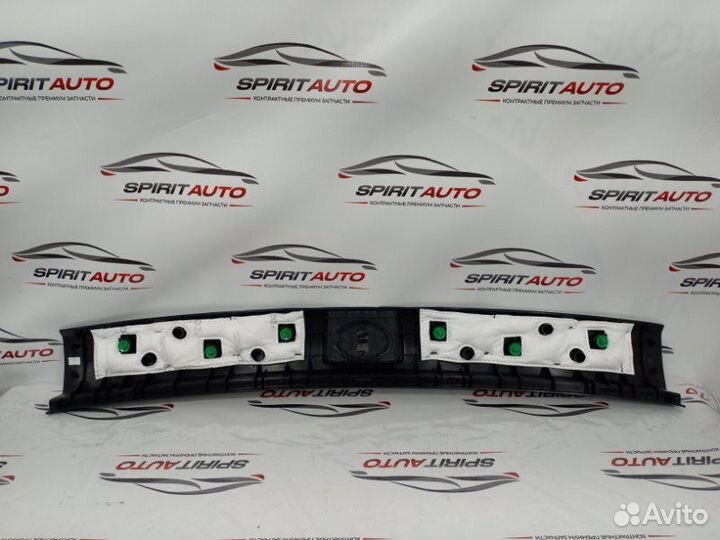 Накладка замка багажника Kia Sorento Prime 3 D4HB