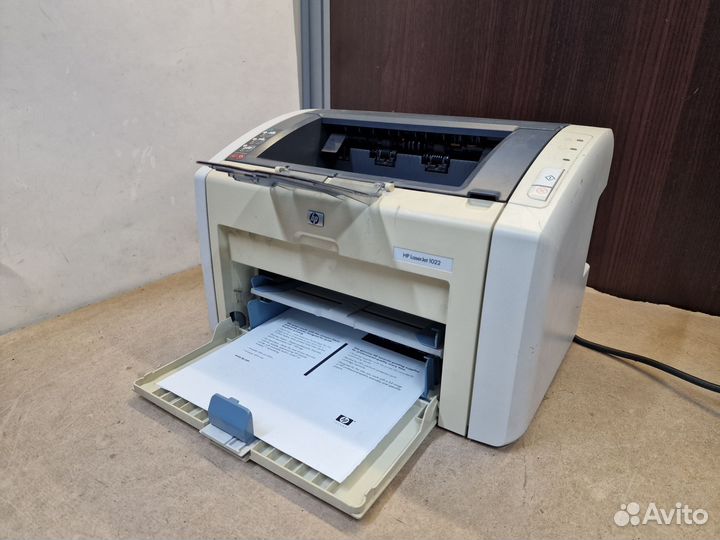 Лазерный принтер HP LaserJet 1022