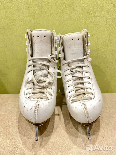 Фигурные коньки Risport excellence, размер 210