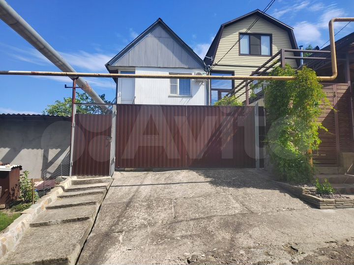 Коттедж 80 м² на участке 2 сот.