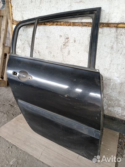 Дверь задняя правая Renault Megane 2