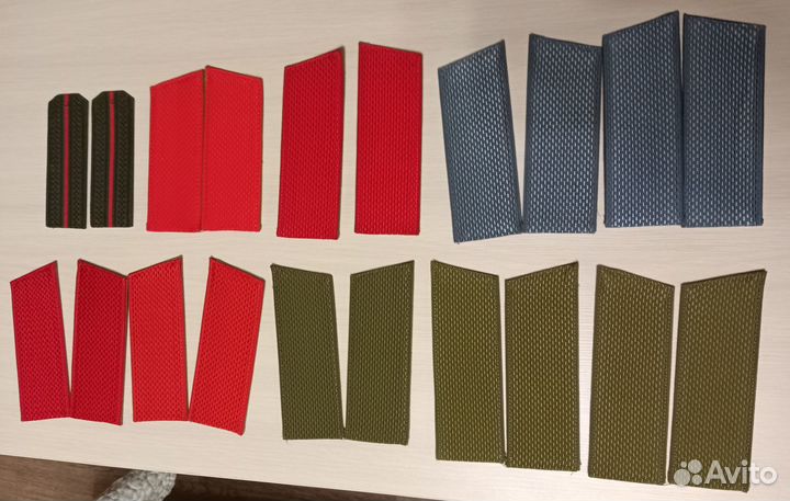 Форма офицера времён СССР и атрибутика