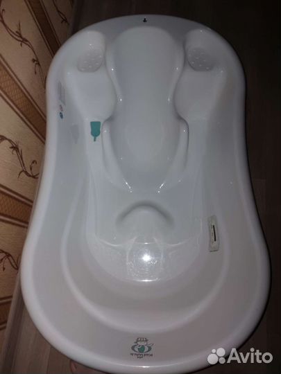 Ванночка для купания со всем необходимым