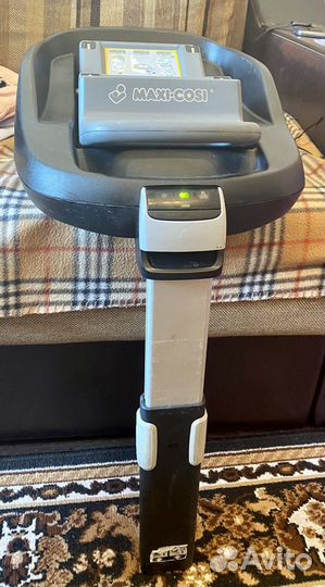 Maxi Cosi FamilyFix Isofix база для автокресел