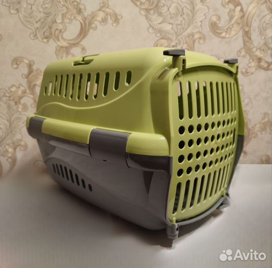 Переноска для кошек пластиковая бу