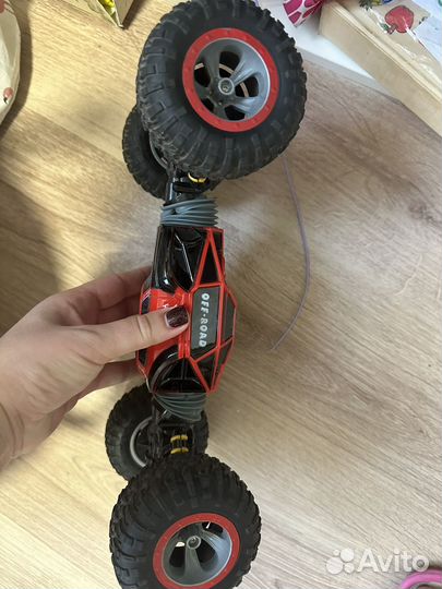 Машина радио на пульте управления