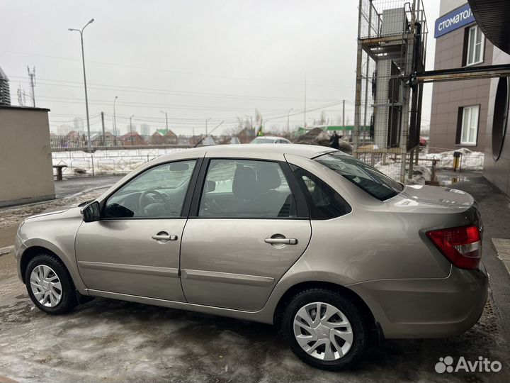 LADA Granta 1.6 МТ, 2021, 43 000 км