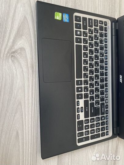 Мощный Ноутбук Acer V5-571G в отличном состоянии