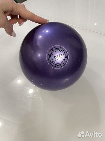 Гимнастический мяч Fig