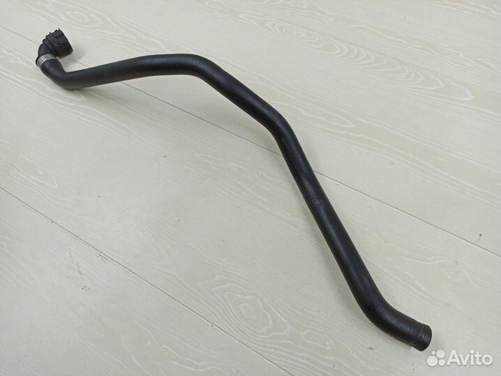 Патрубок системы охлаждения BMW X5 E53 M62