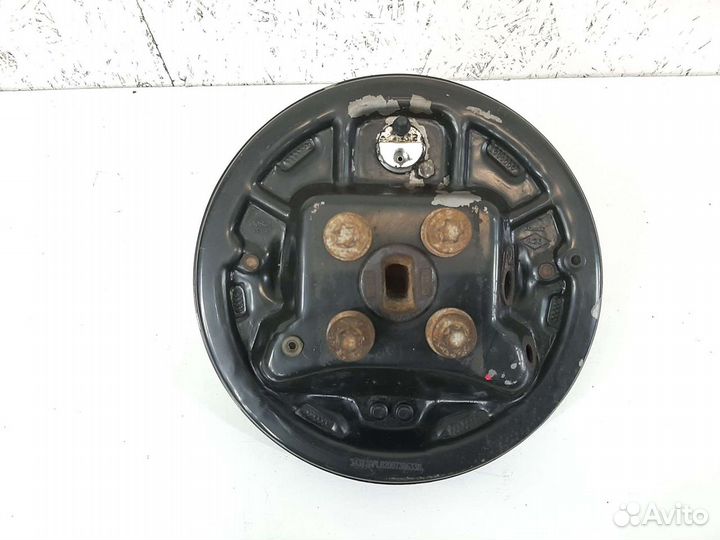 Цапфа задняя левая Nissan Almera G15