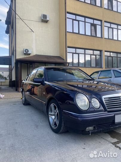 Mercedes-Benz E-класс 2.3 AT, 1997, 430 000 км