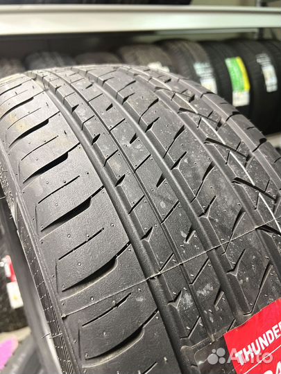 iLink Thunder U09 255/35 R20 149T