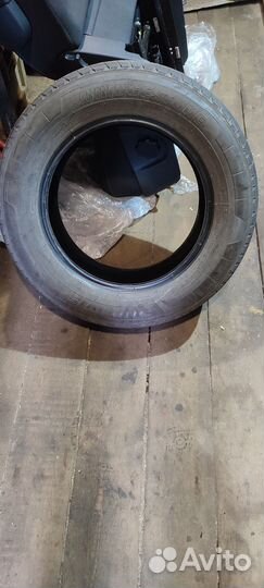Bridgestone Duravis R410 215/65 R16C 106T