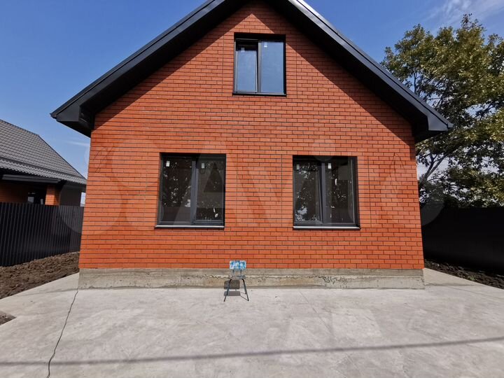 Дом 115 м² на участке 4 сот.