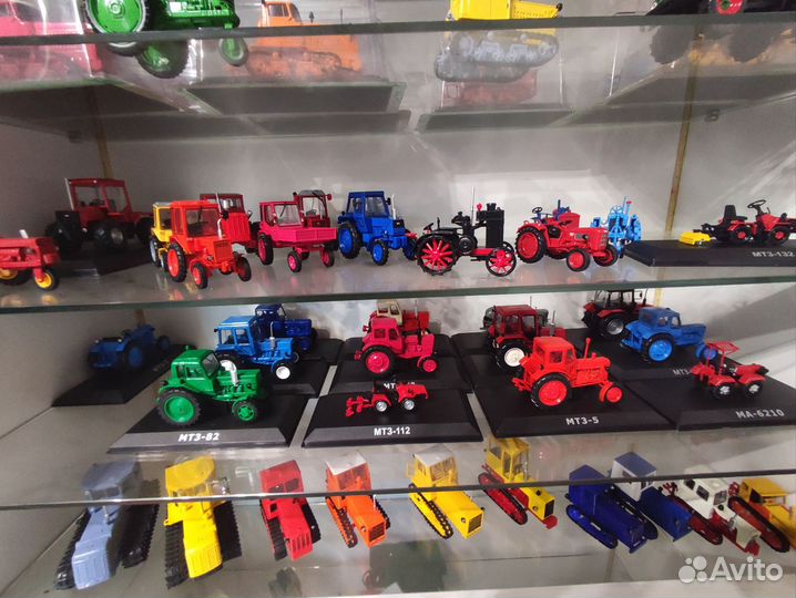 Модели тракторов 1:43