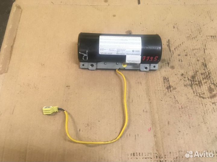 Подушка безопасности задняя правая Audi A6 C6