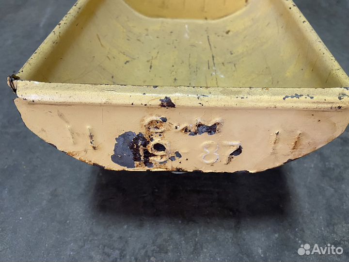 Модель грузовика маз завода Серп и Молот (сим )