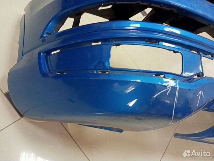 Задний бампер Audi Q3