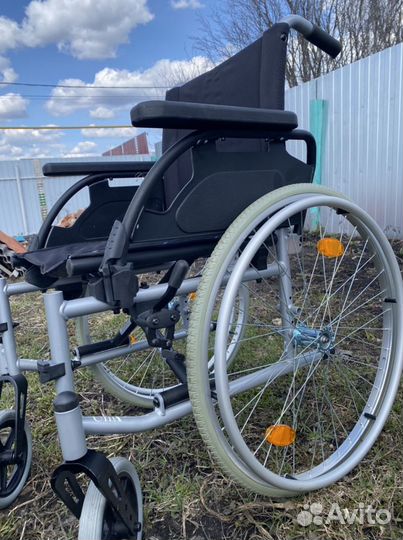 Коляска инвалидная Breezy UniX2