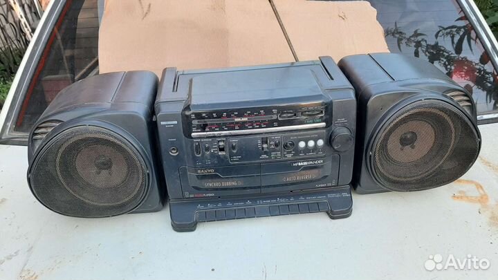 Музыкальгый центр