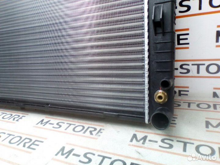 Радиатор двс Mercedes-Benz E-Class W210 112