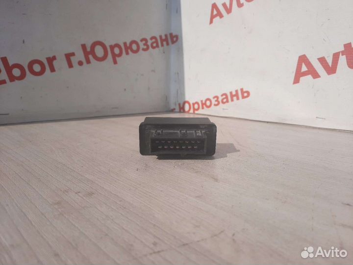 Реле топливного насоса Citroen C4